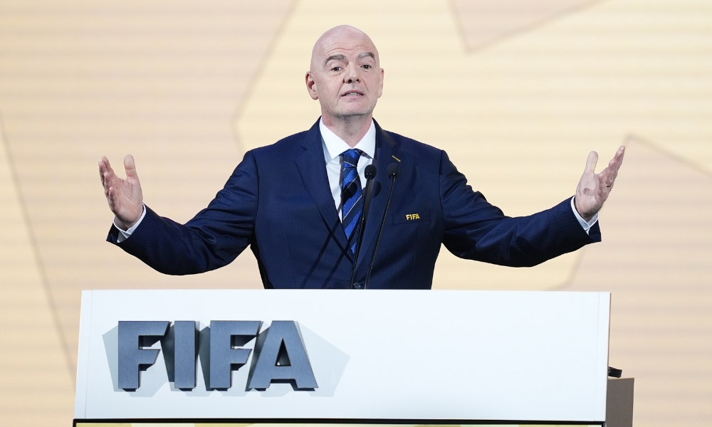 终于准一回！丁俊晖单杆81分零封，2-2暂平26冠.